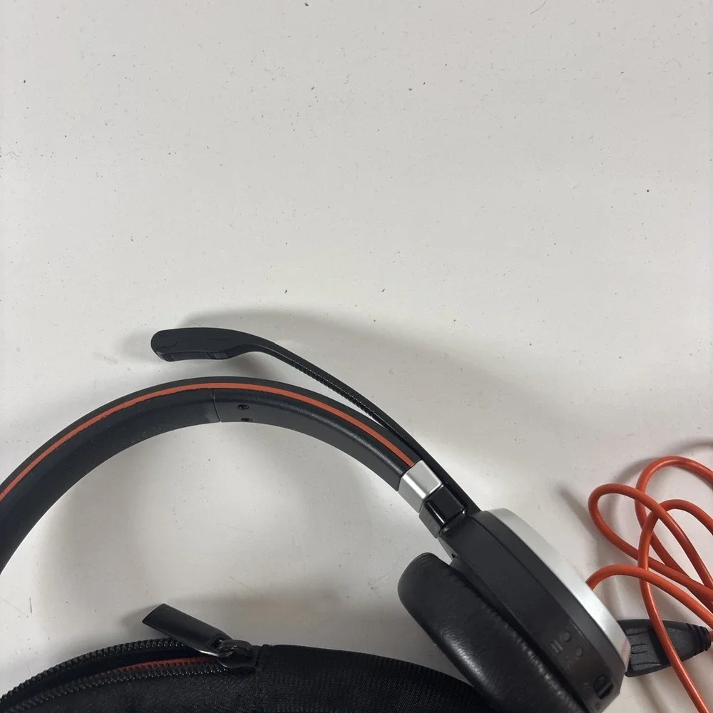 Jabra Evolve 65 Headset HSC040W w/ Dongle, Case.